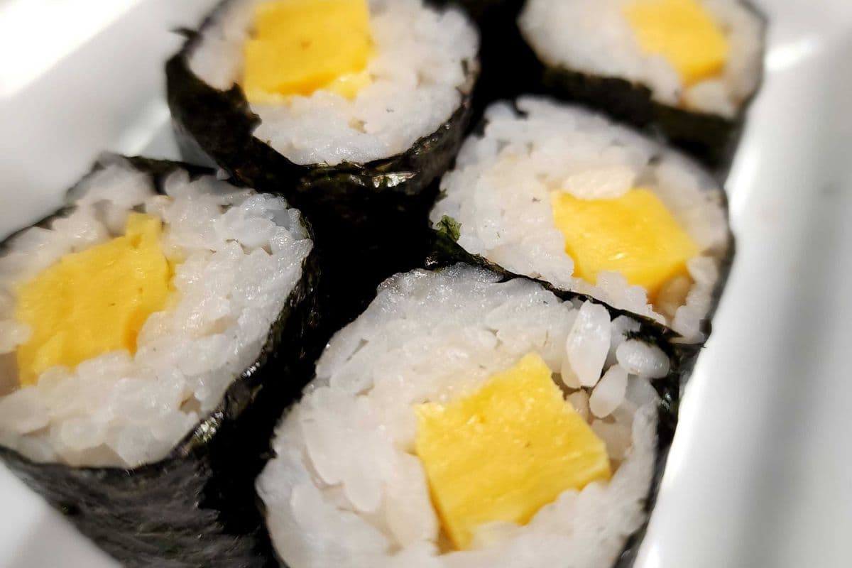 Tamago Roll (6pcs)