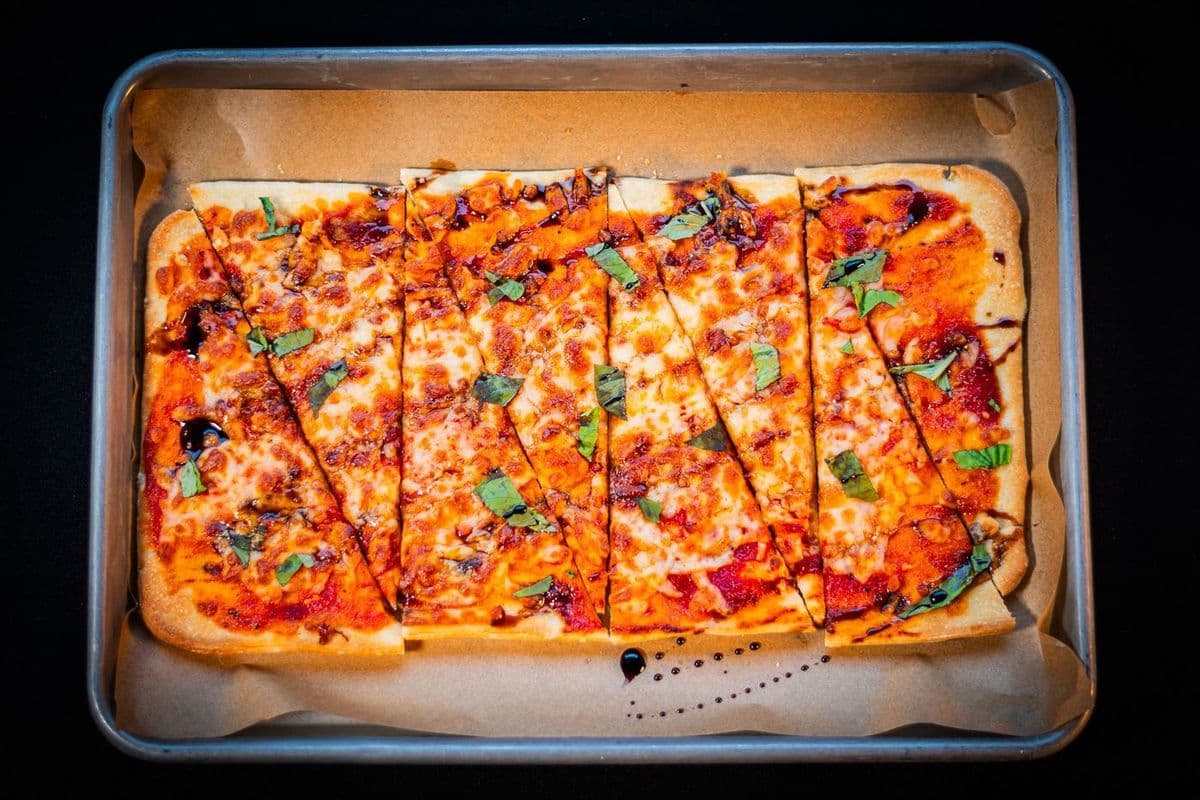 MARGHERITA FLATBREAD