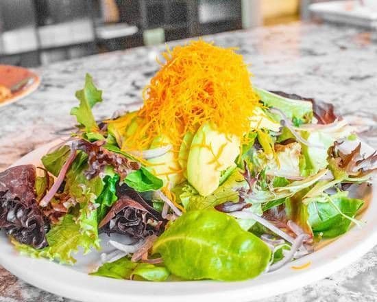 Avocado Green Salad