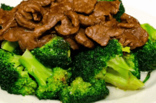 Beef With Broccoli in Black Bean Sauce 豉汁百家利牛肉