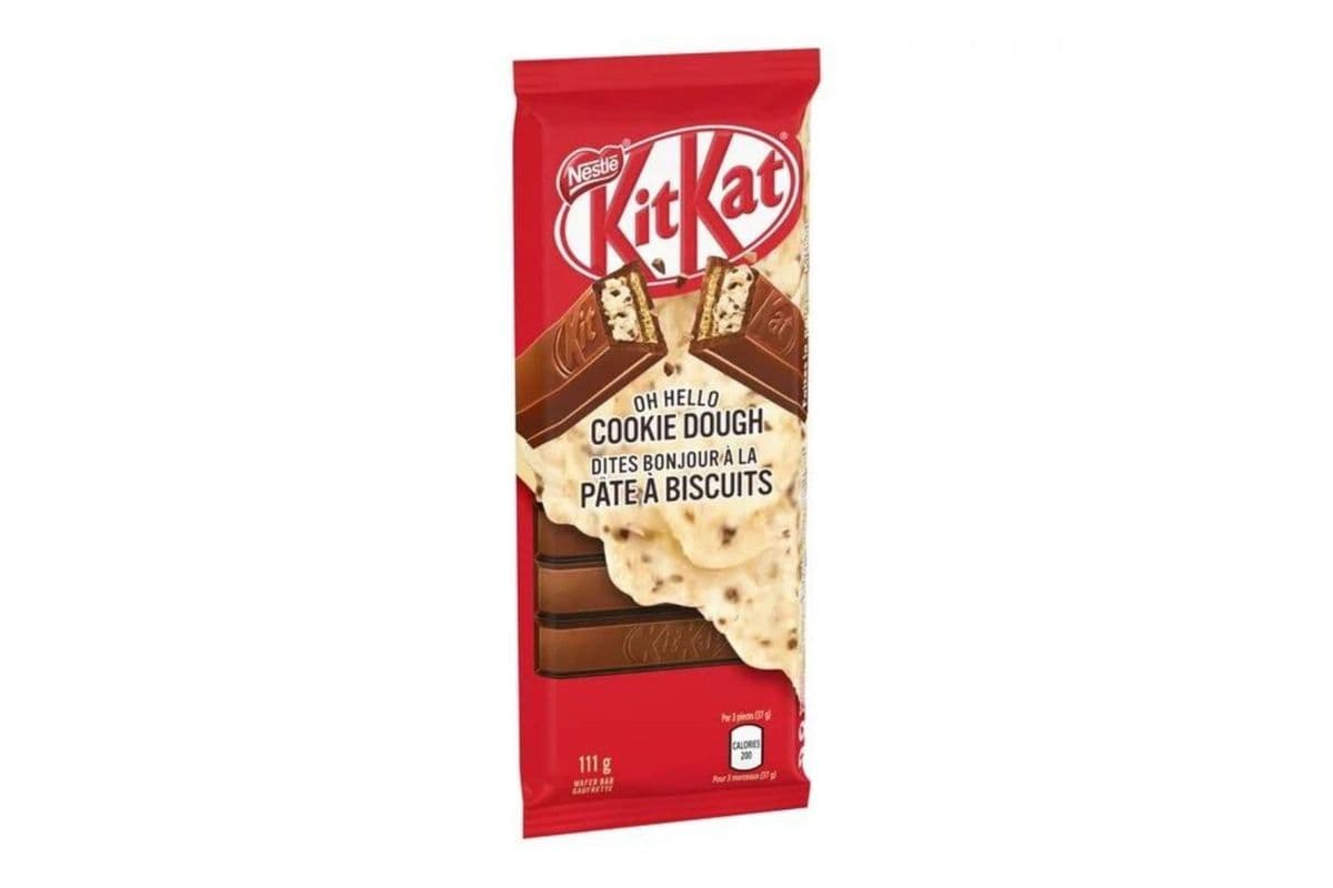 Kit Kat Cookie Dough Tablet Bar (111 g)