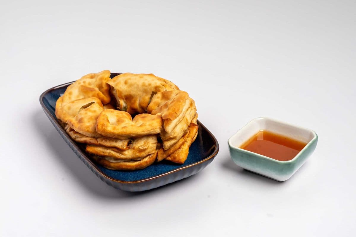 A5. Green Onion Cakes / Bánh Hành
