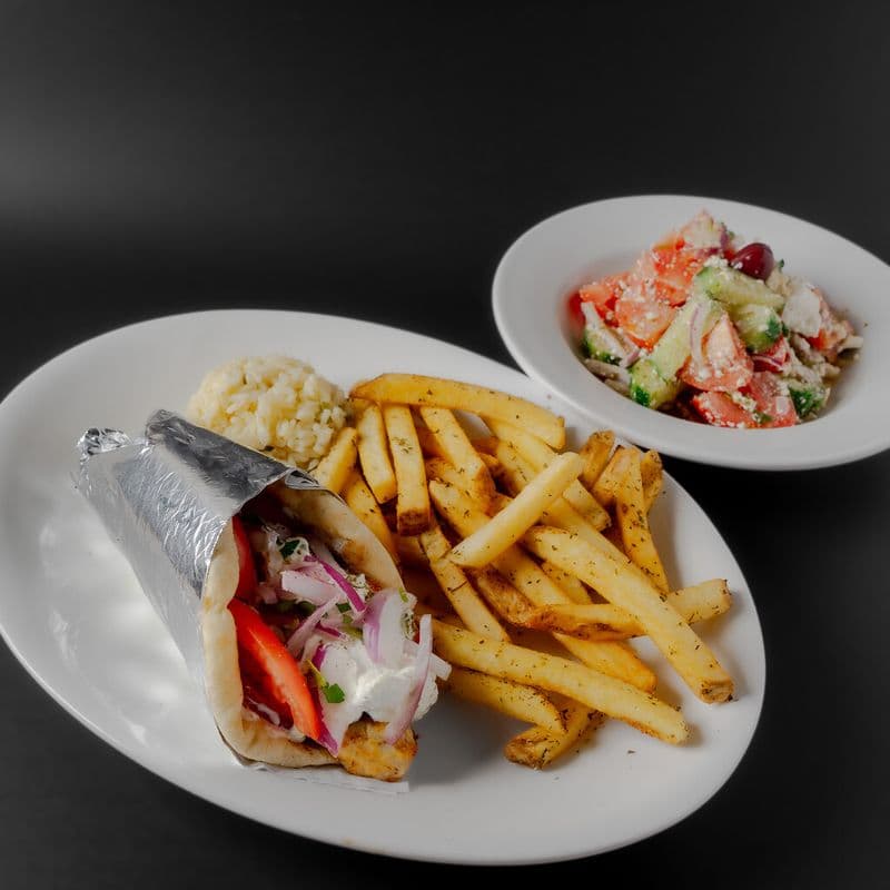 Chicken Souvlaki Pita Plate / Plats Pita souvlaki au poulet