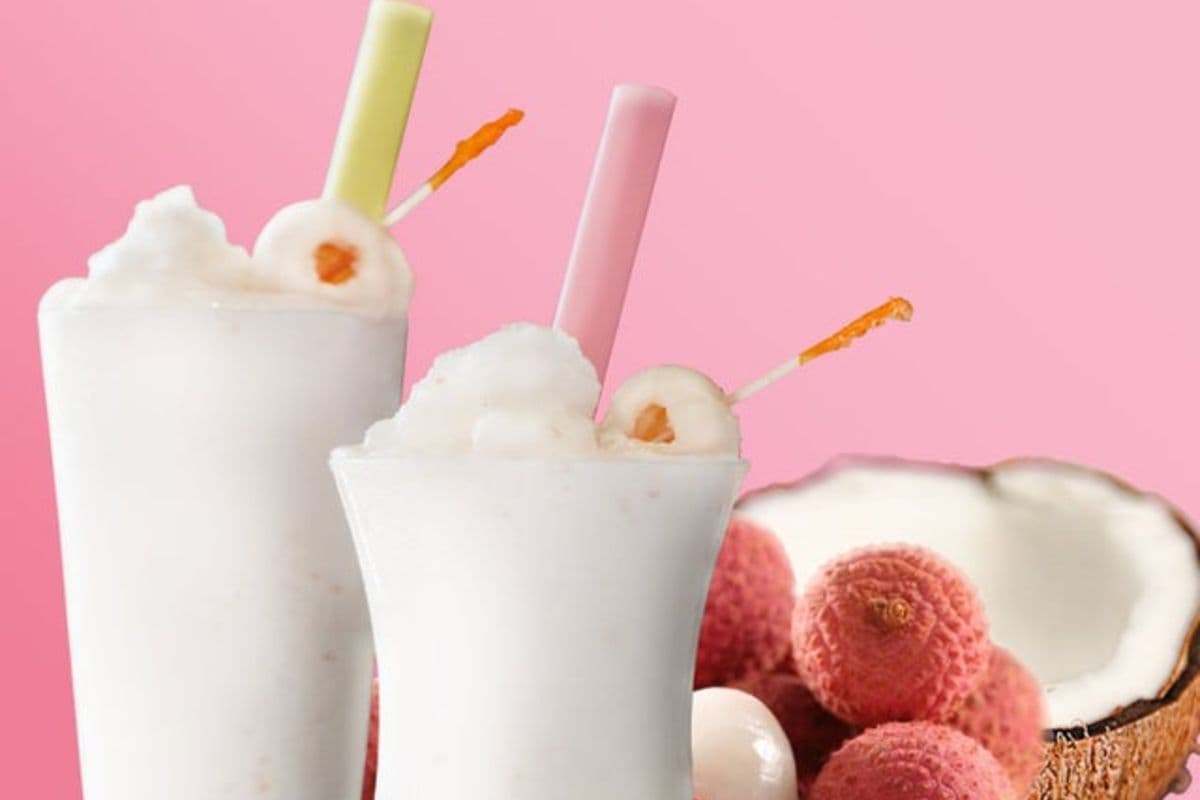 Coconut Milk Lychee Smoothies