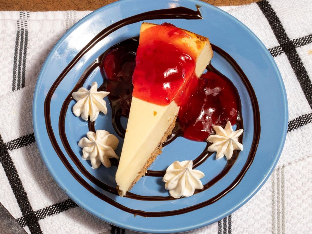 Old Fashioned Cheesecake