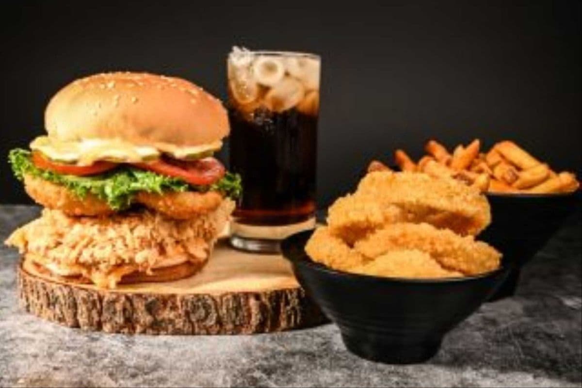 Onion Crunch Sandwich Super Combo