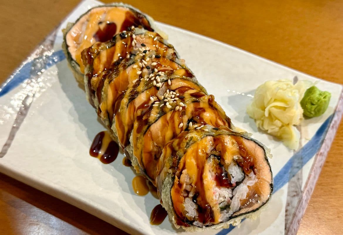 Salifornia Roll (6 pcs)