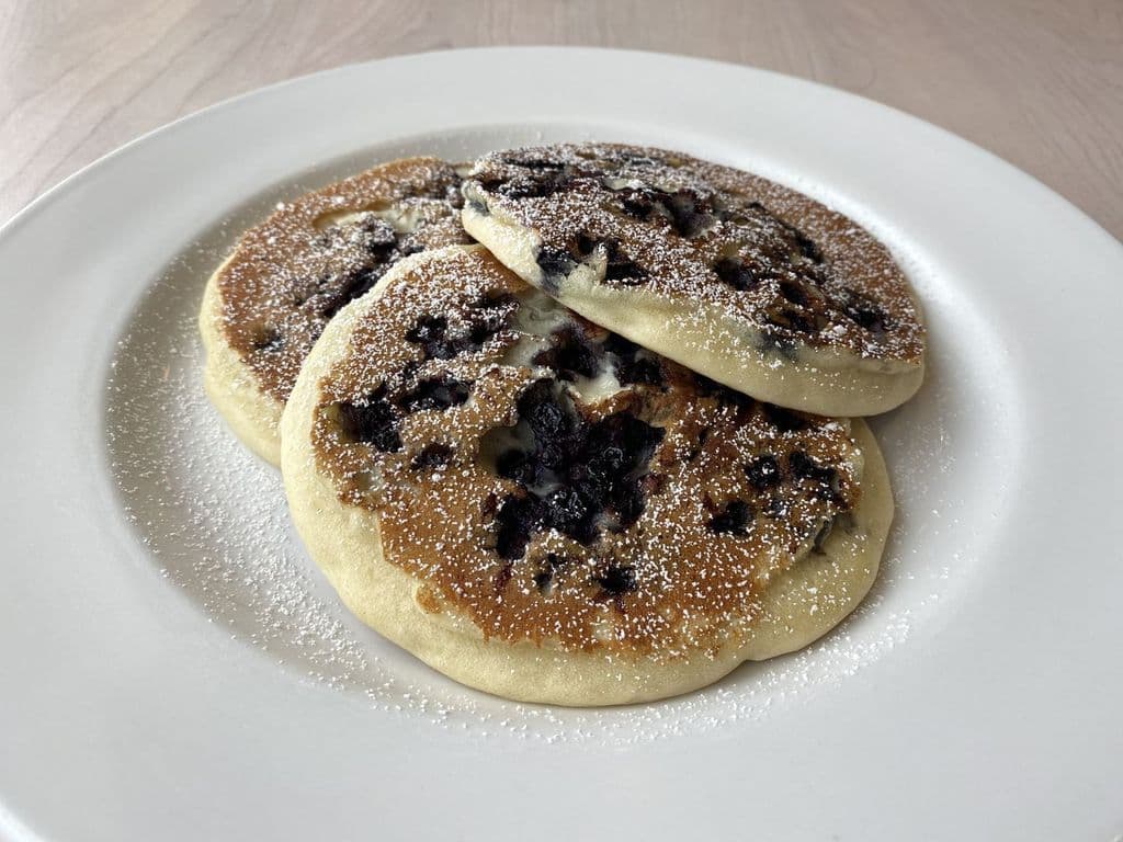 WILD BLUBERRY PANCAKES
