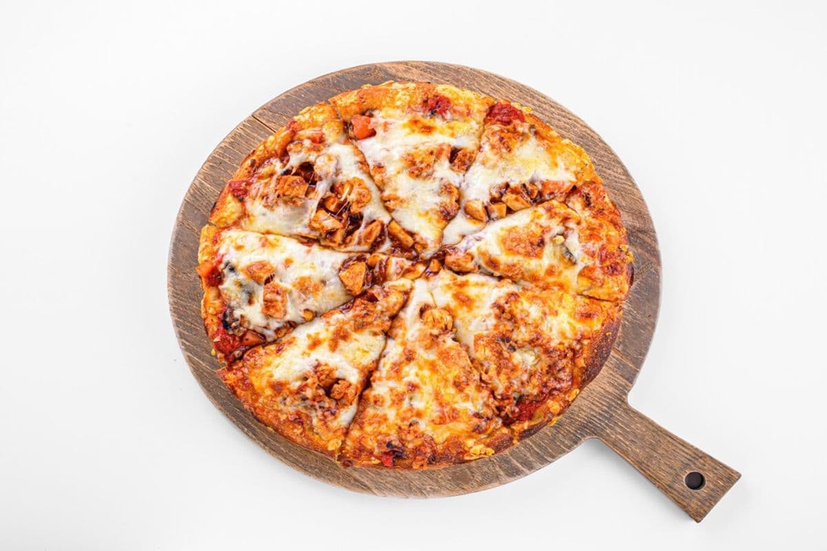 10. 14" Extra-Large BBQ Chicken, Tomato, and Mushroom Pizza