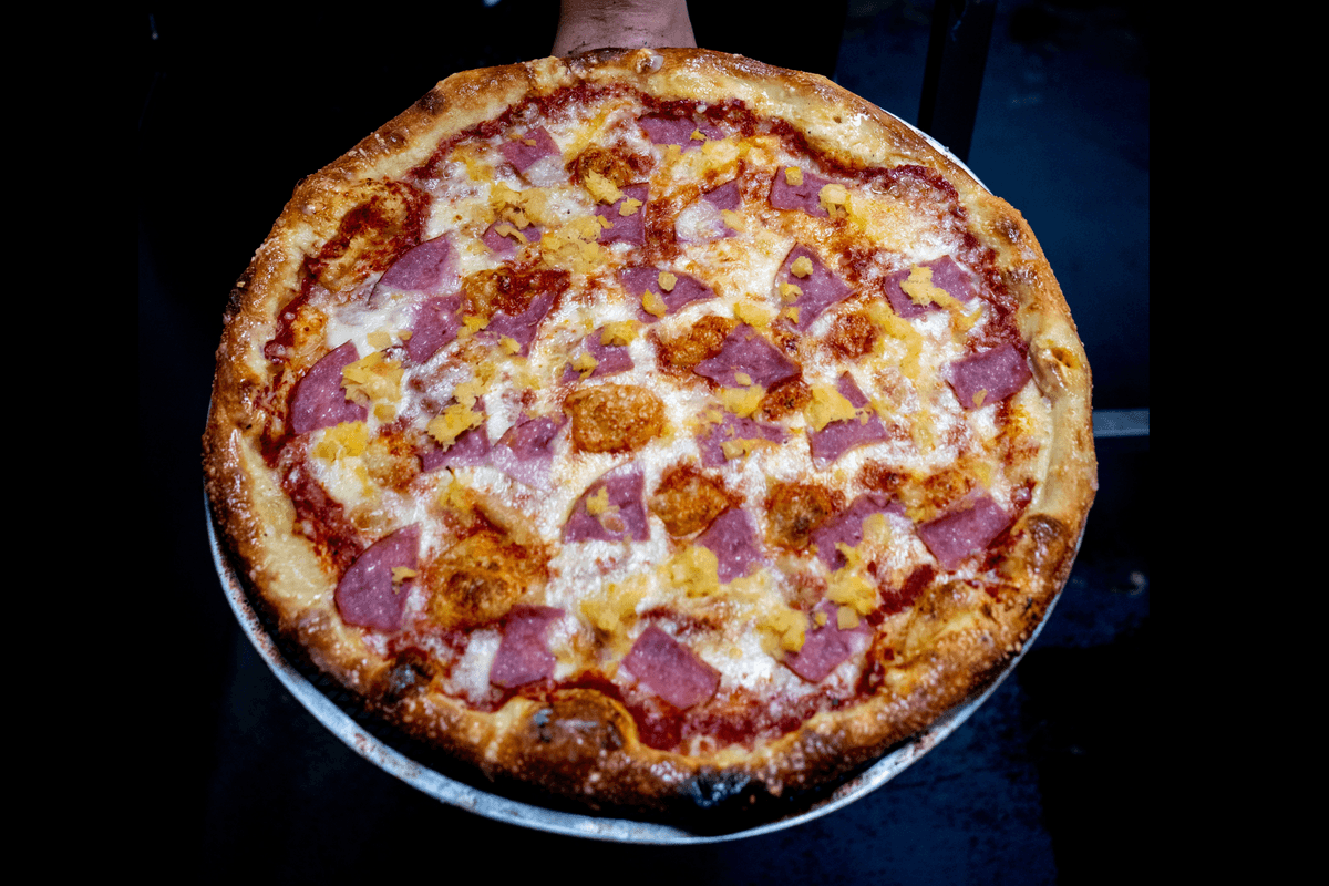 18" The Hawaiian Pizza