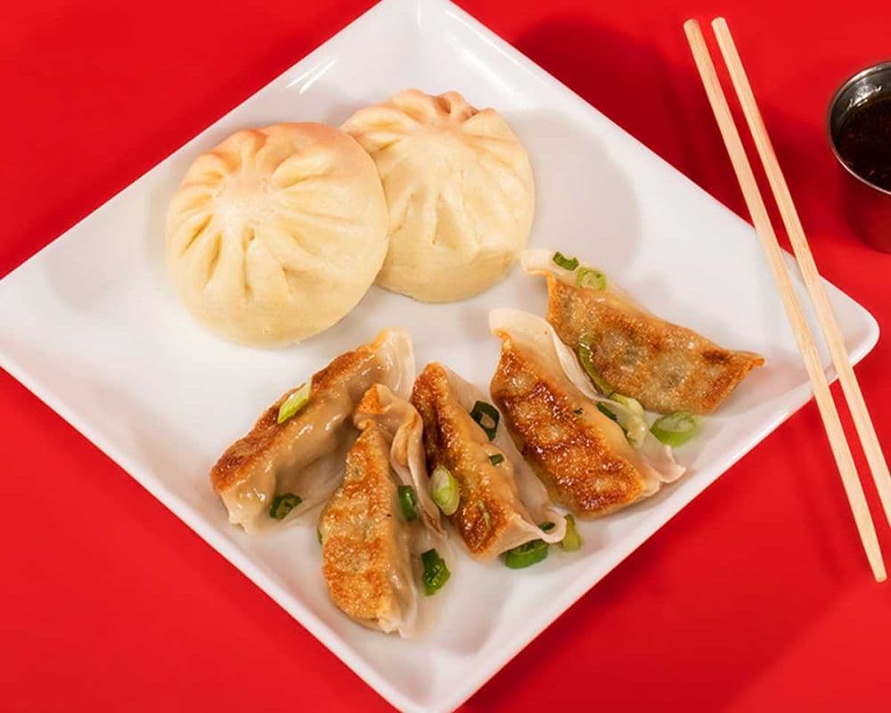 2 Bao + 5 Ginger Chicken Potstickers Combo