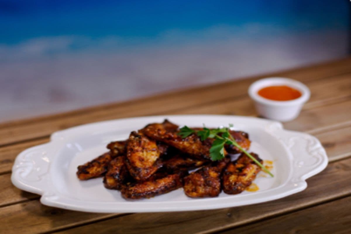 BBQ Chicken Wings (12 pcs) (12 pieces)