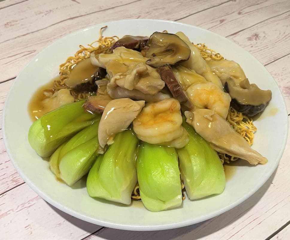 Yan's House Special Chow Mein / 潮館招牌炒麵