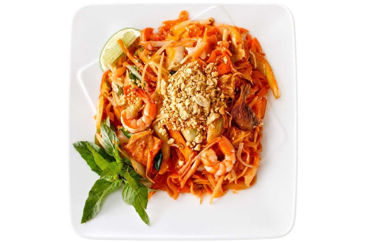 C4. Pad Thai