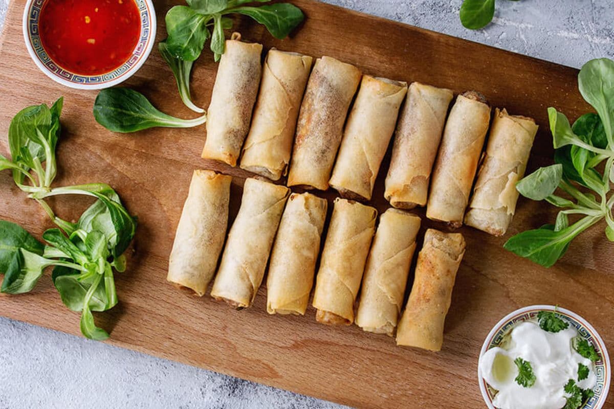 Rouleaux impériaux au porc (2 mcx) / Imperial Pork Rolls (2 pcs)