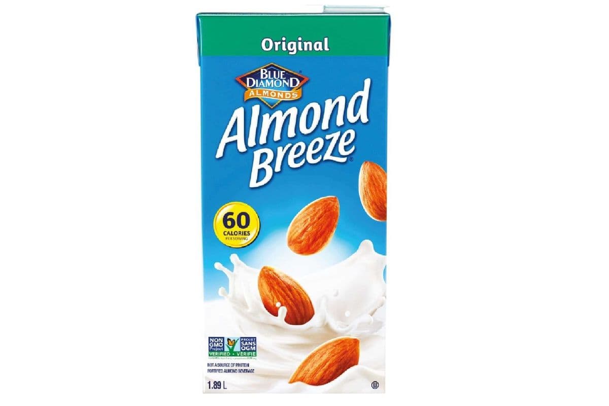 Milk Almond Breeze (946 ml)