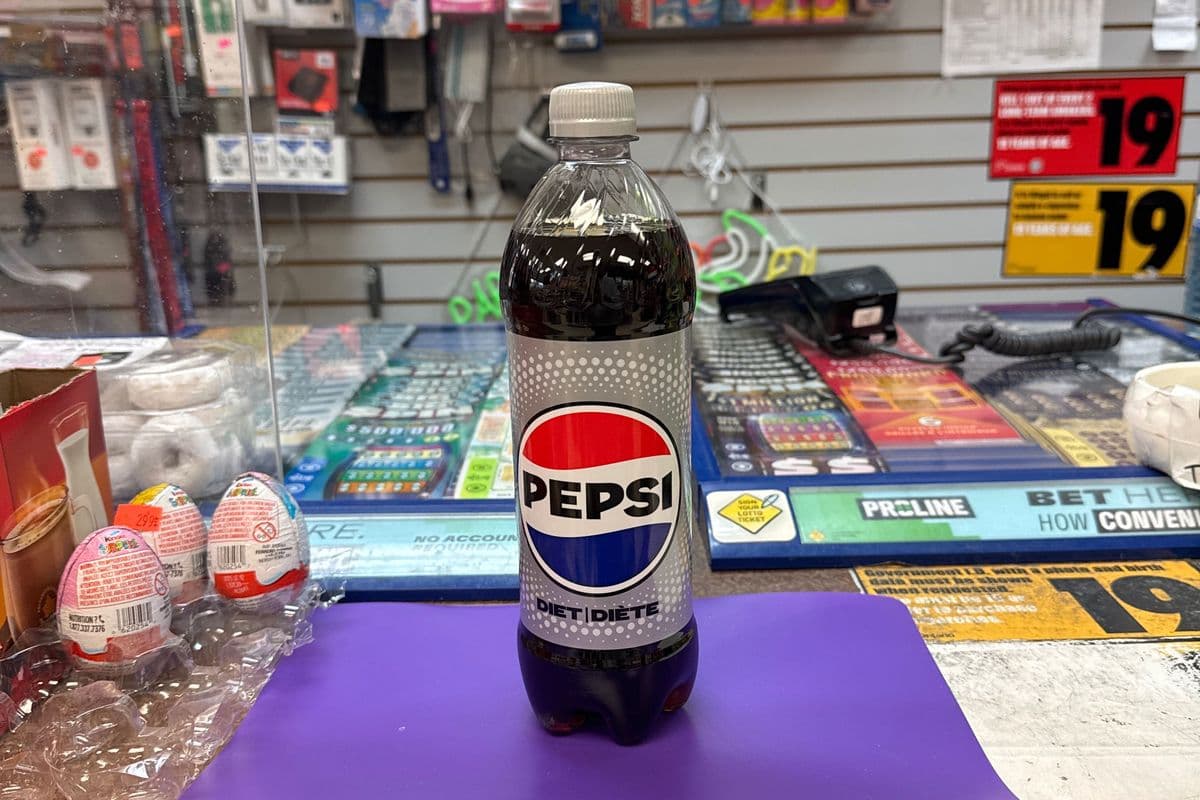 Diet Pepsi Bottle (710 ml)