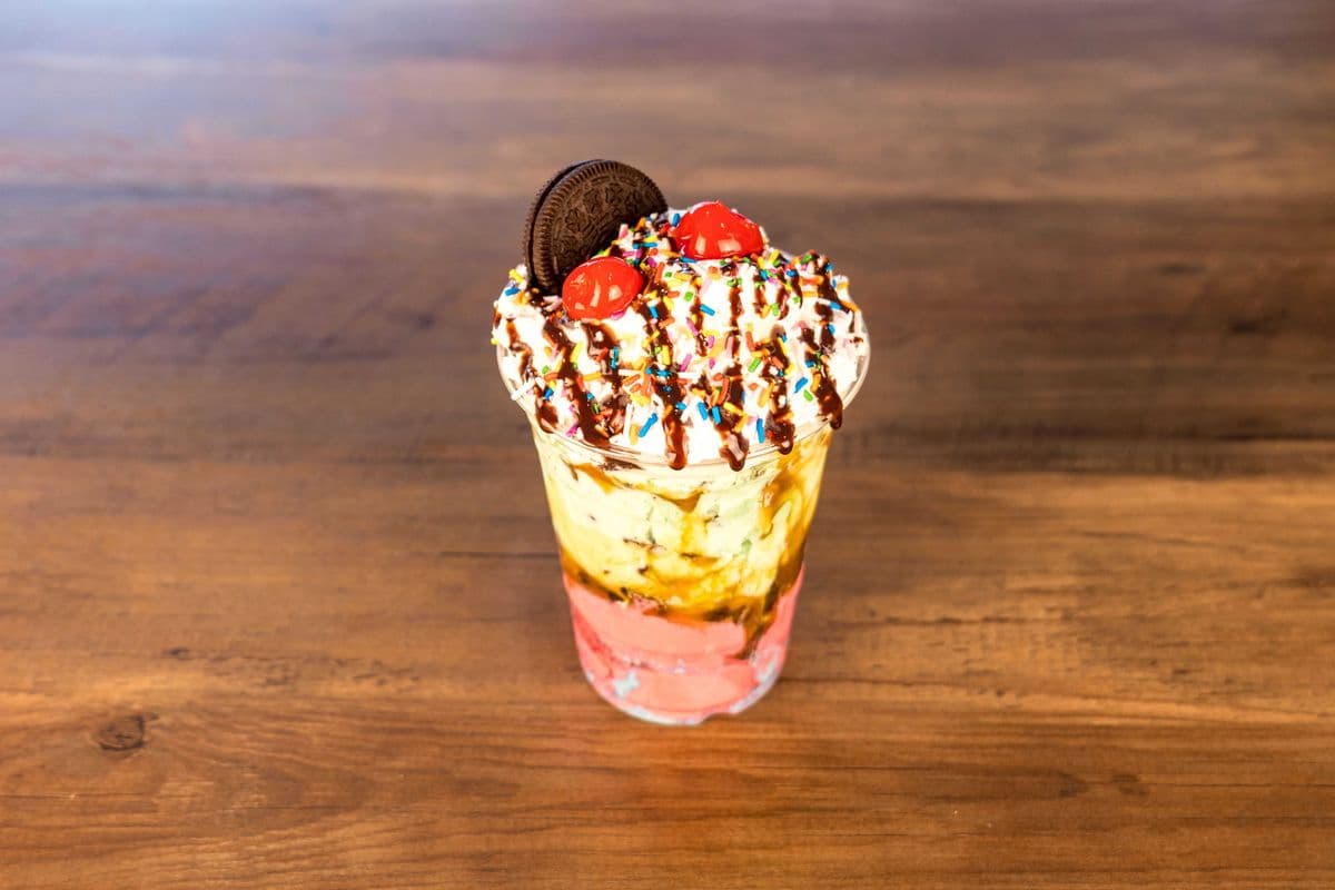 Sundae topping included with Kawartha IceCream (18oz)