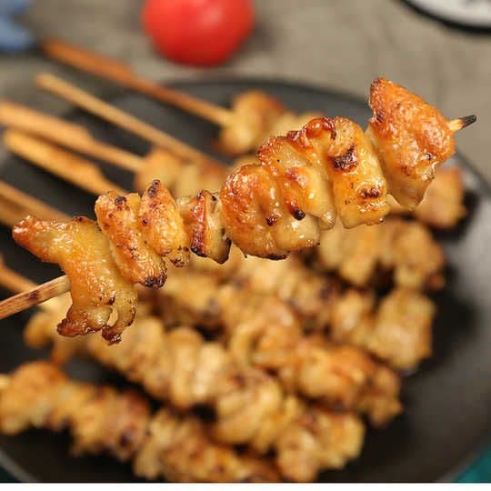 30. Chicken Cartilage (3 skewers) 烤鸡脆