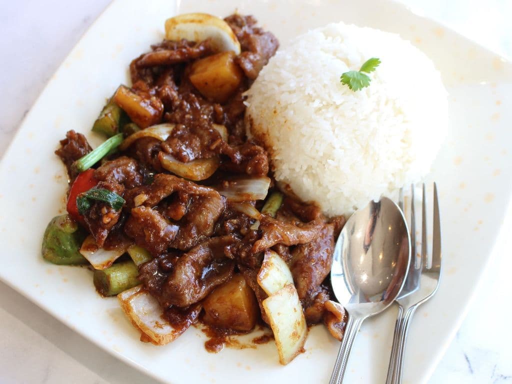 513. Satay Beef Stir Fry on Rice