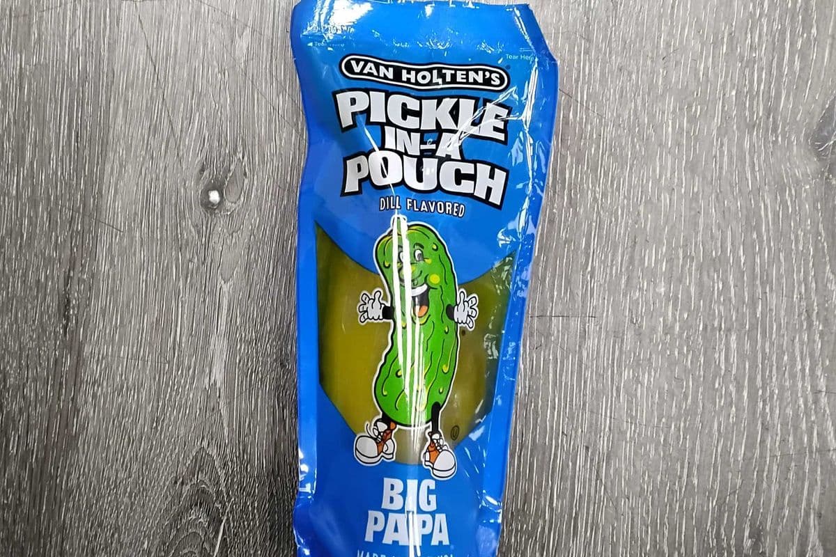 Van holten's pickle in a pouch big papa dill flavored (1)