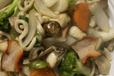 Lucky Special Lo Mein
