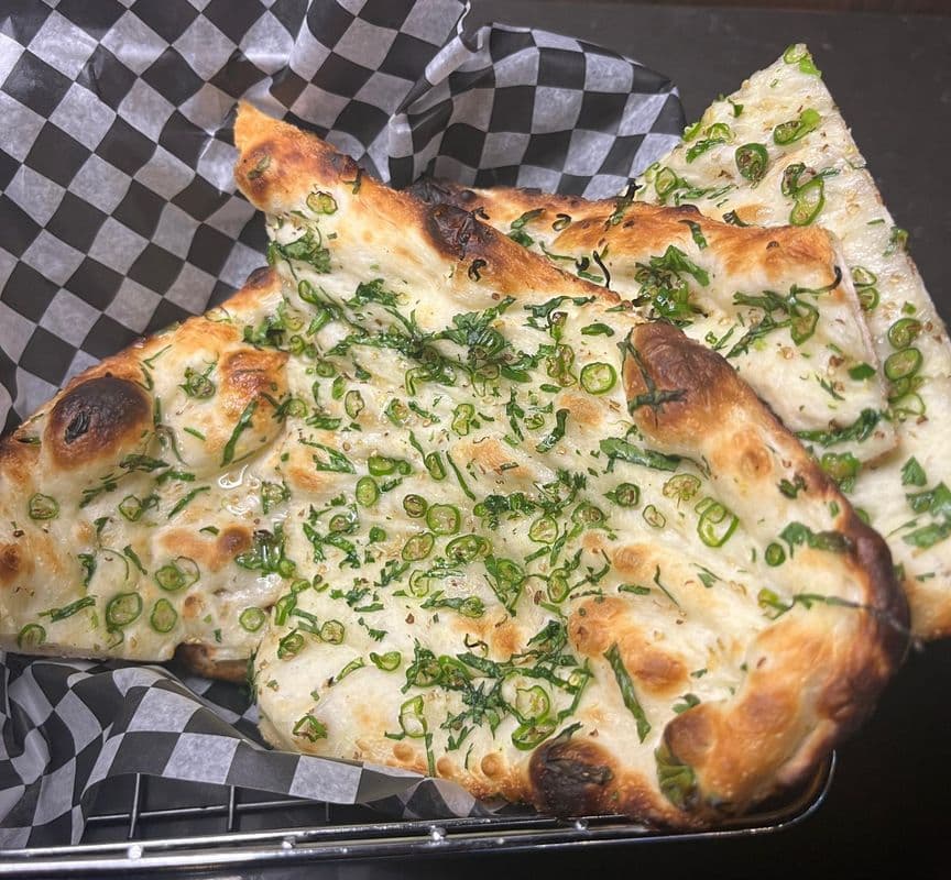 GREEN CHILI NAAN