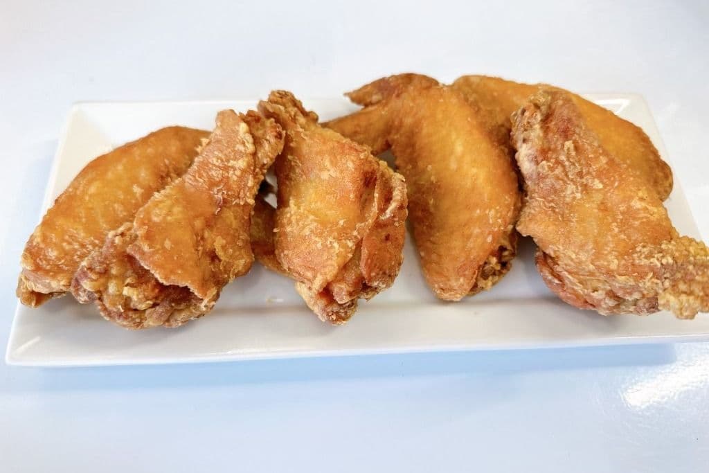 C04. Fried Chicken Wings 炸鸡翼