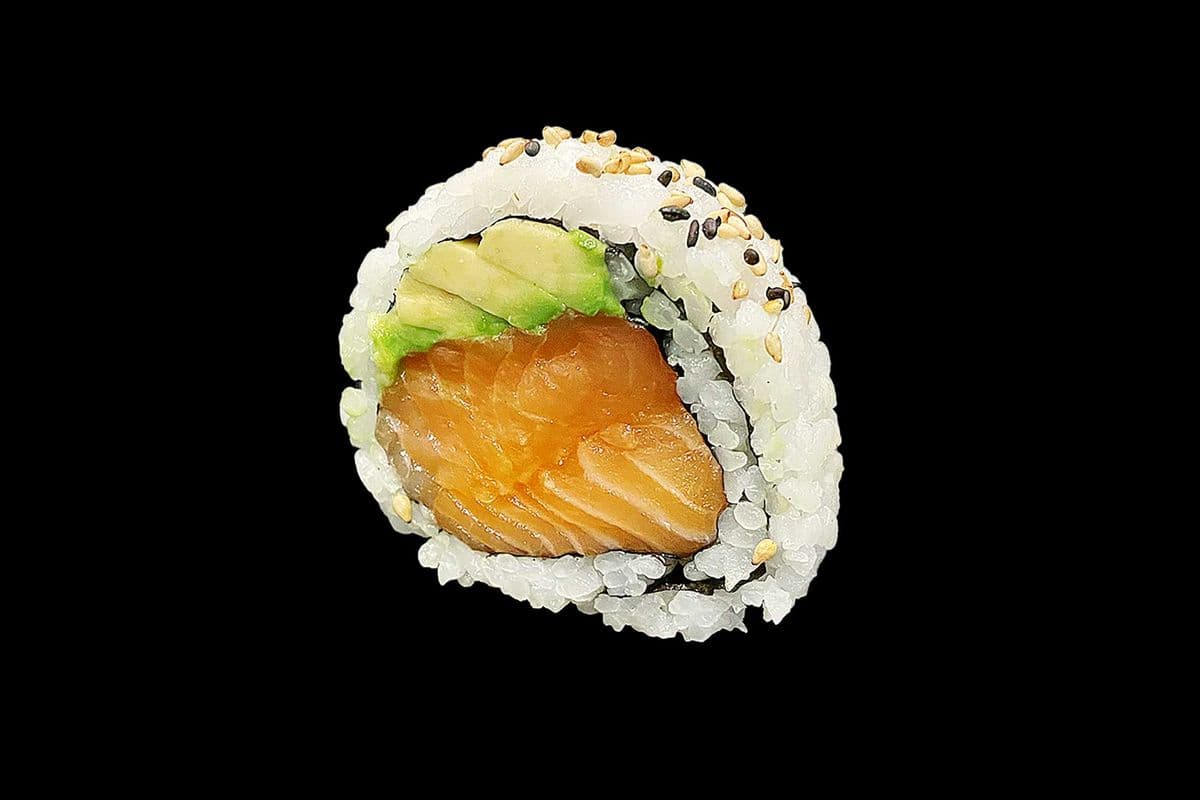 Salmon & Avocado Roll