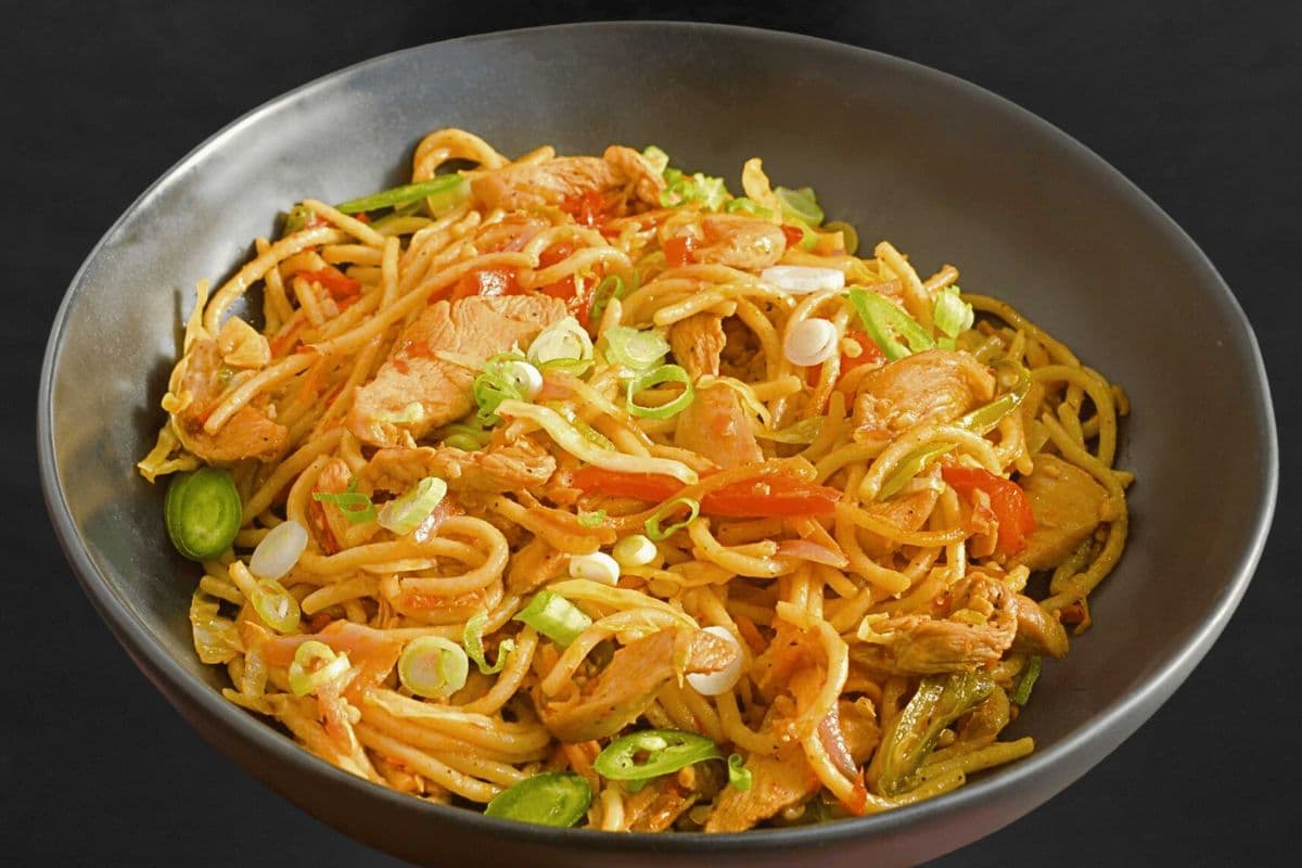 Hakka Noodles