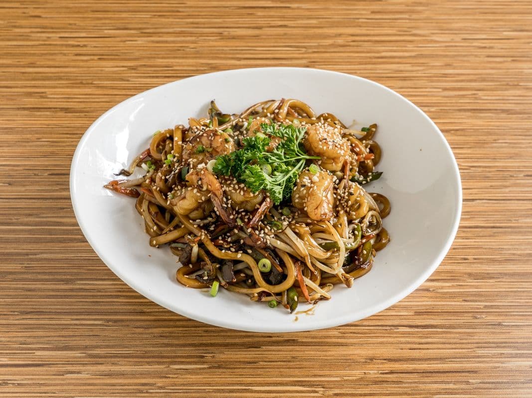 40. Yaki Udon (sauté) / Teppanyaki Udon (stir-fried)
