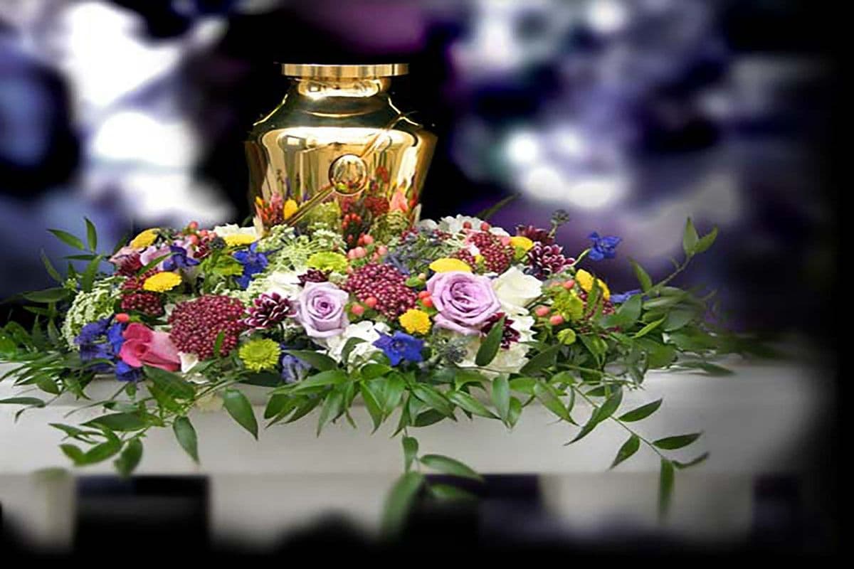Cremation Wreath - Paradise Urn Garden