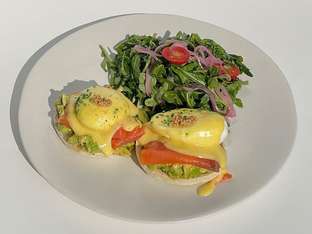 Smoked Salmon Benny Online