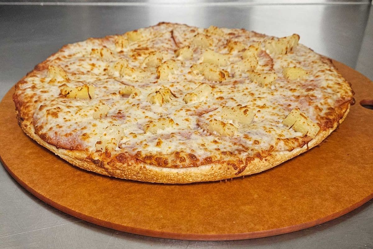 Large Hawaiian
