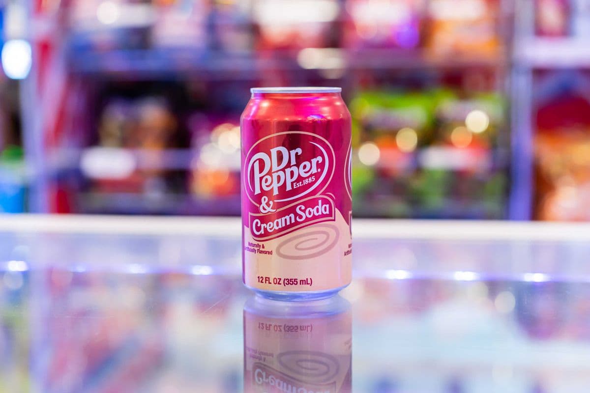Dr Pepper Cream Soda (355 ml)