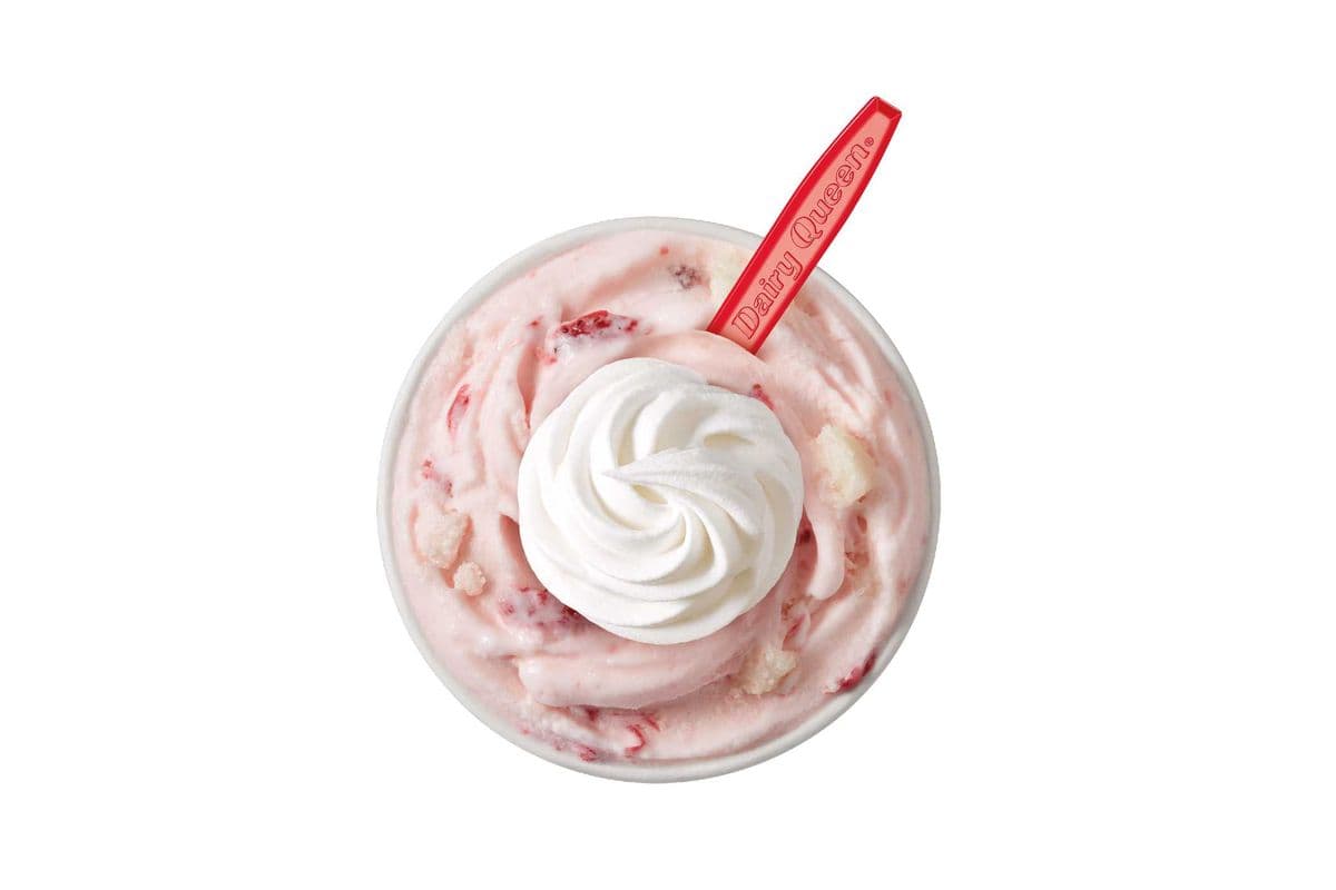 NEW! Strawberry Angel Food Cake Blizzard® Treat