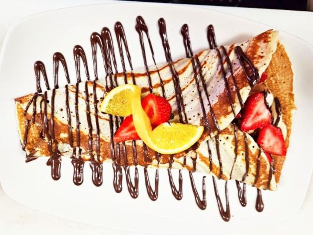 Crêpe fraises et chocolat / Strawberry and Chocolate Crepe