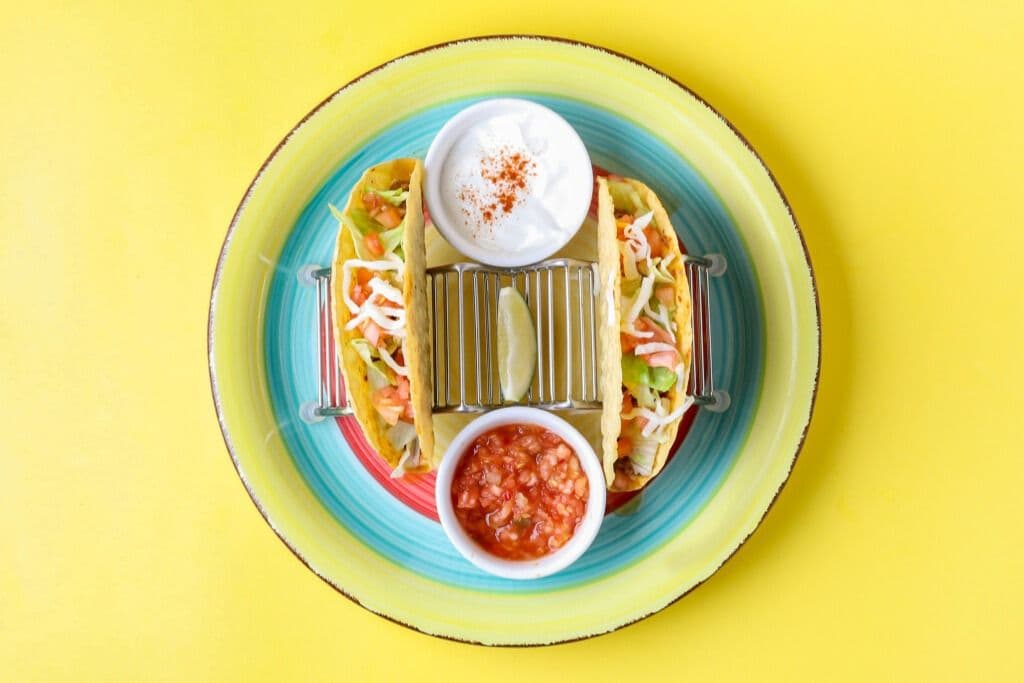 Hard-Shell Beef Tacos (2 pcs)