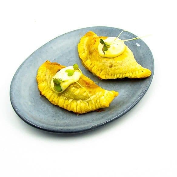 Beef Empanadas (2 pcs)