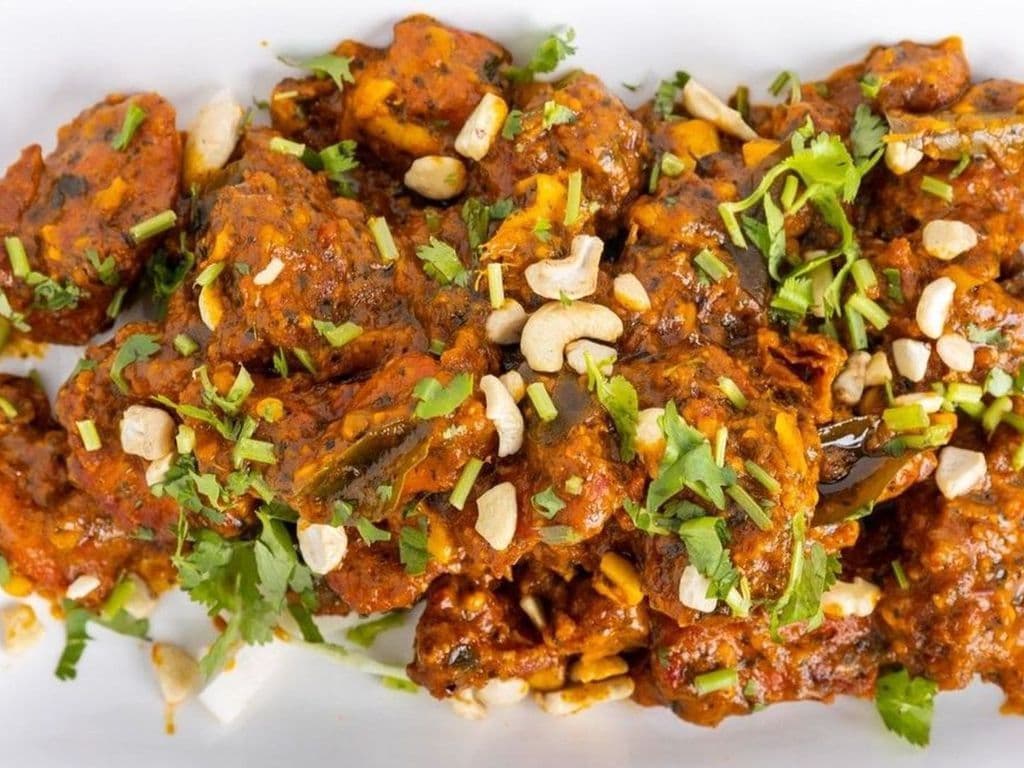 Karivepaku Chicken