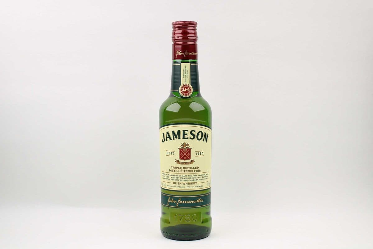 Jameson Irish Whiskey Mickey (1 x 375 ml)