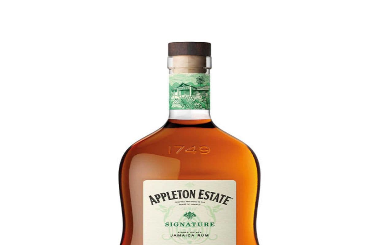Appleton Estate Signature (1750 ml Bottle) (1 x 1.75LITRE )