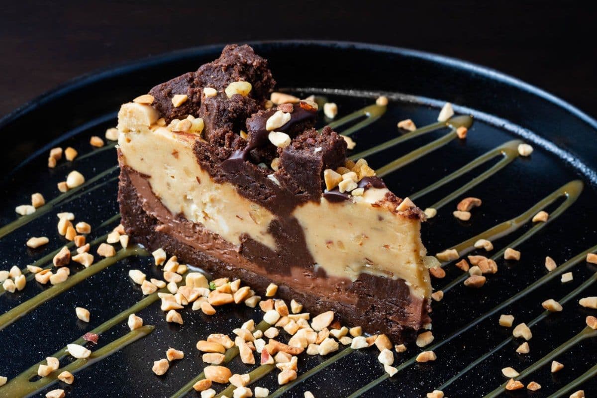 Peanut Butter Brownie Cheesecake