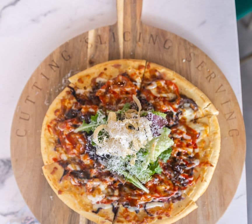 Bulgogi Feasta Pizza