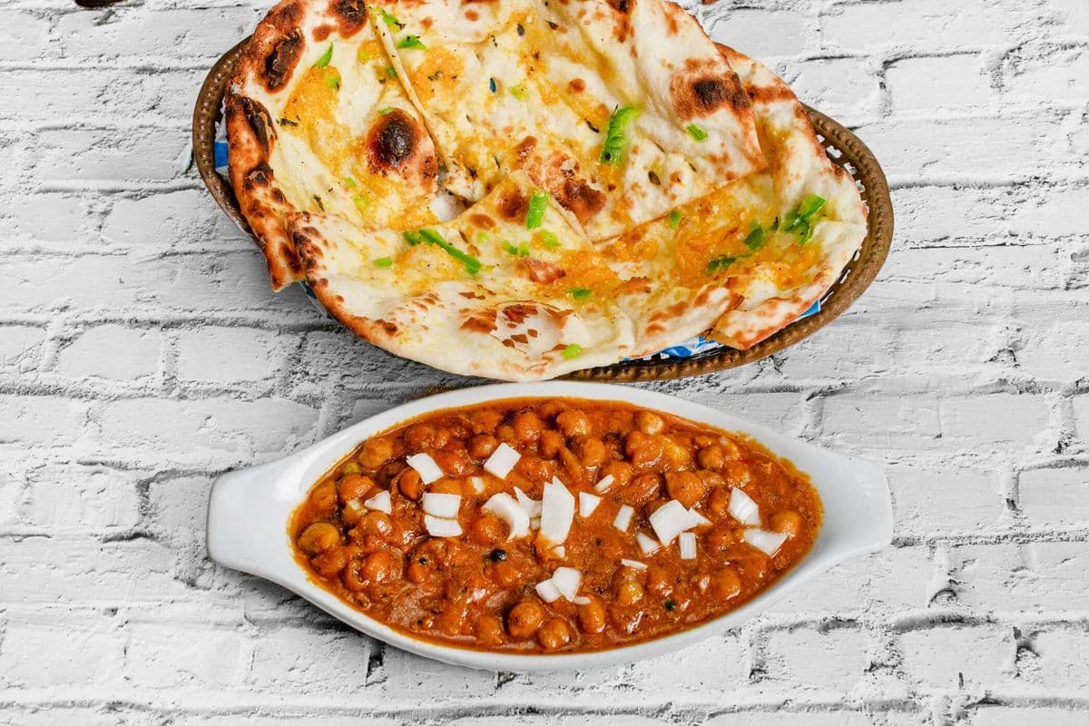 Channa Peshwari
