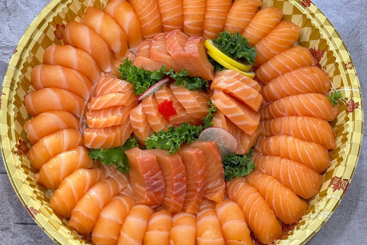 Salmon-Holic Tray B (52pc)