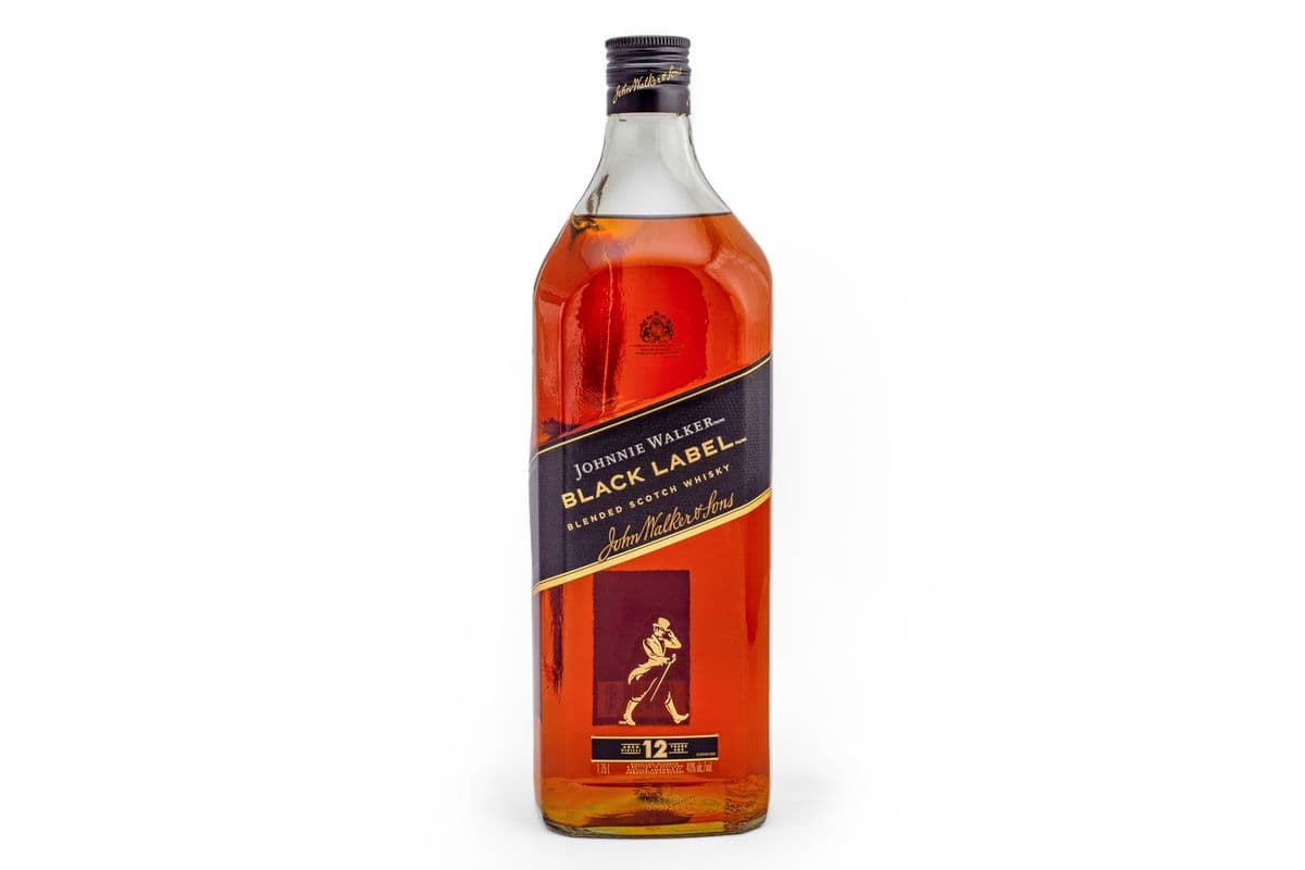 Johnnie Walker Black (1 x 1.75L)