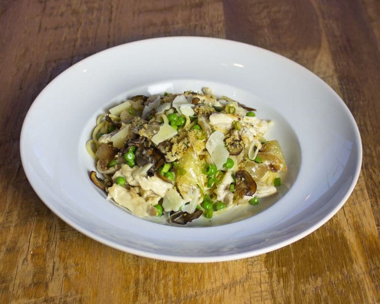 Truffle Chicken Linguini