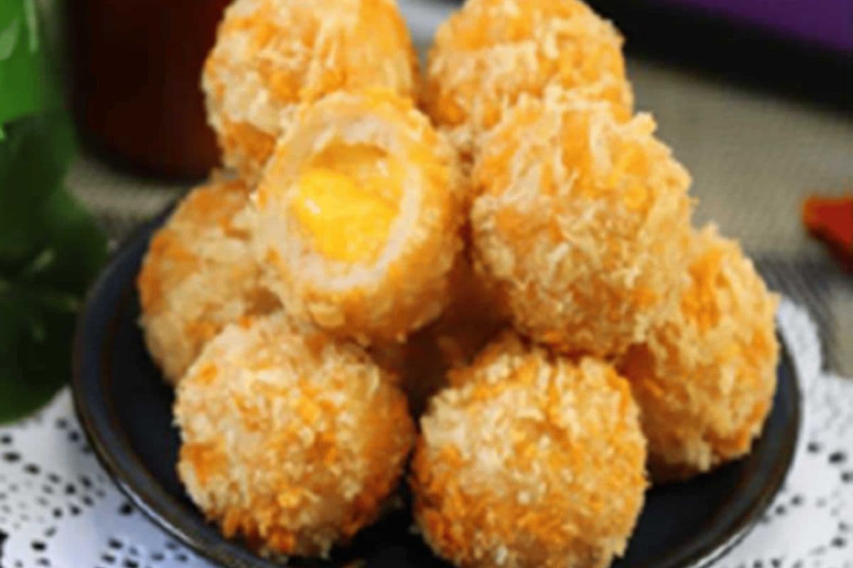 Crispy Lava Shrimp Ball 爆浆虾球 (4)