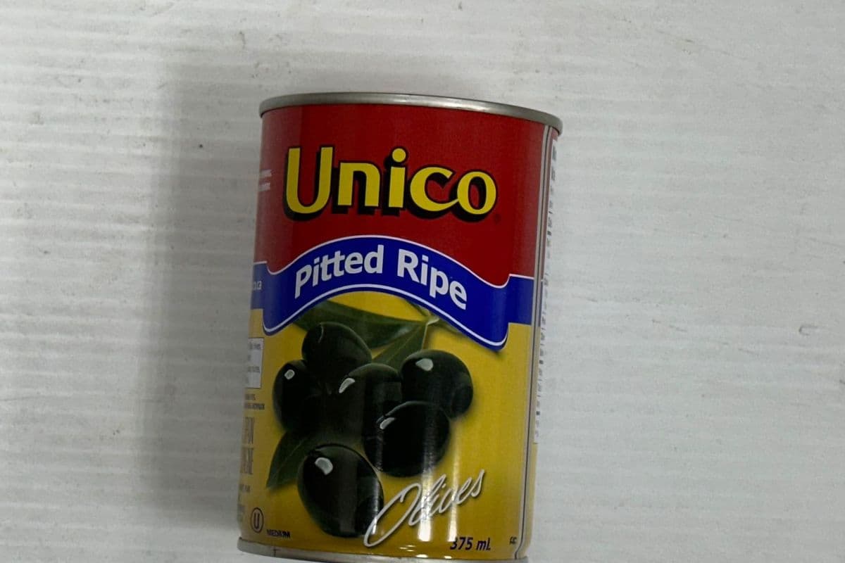 Unico Pitted Ripe Olives (375ml)